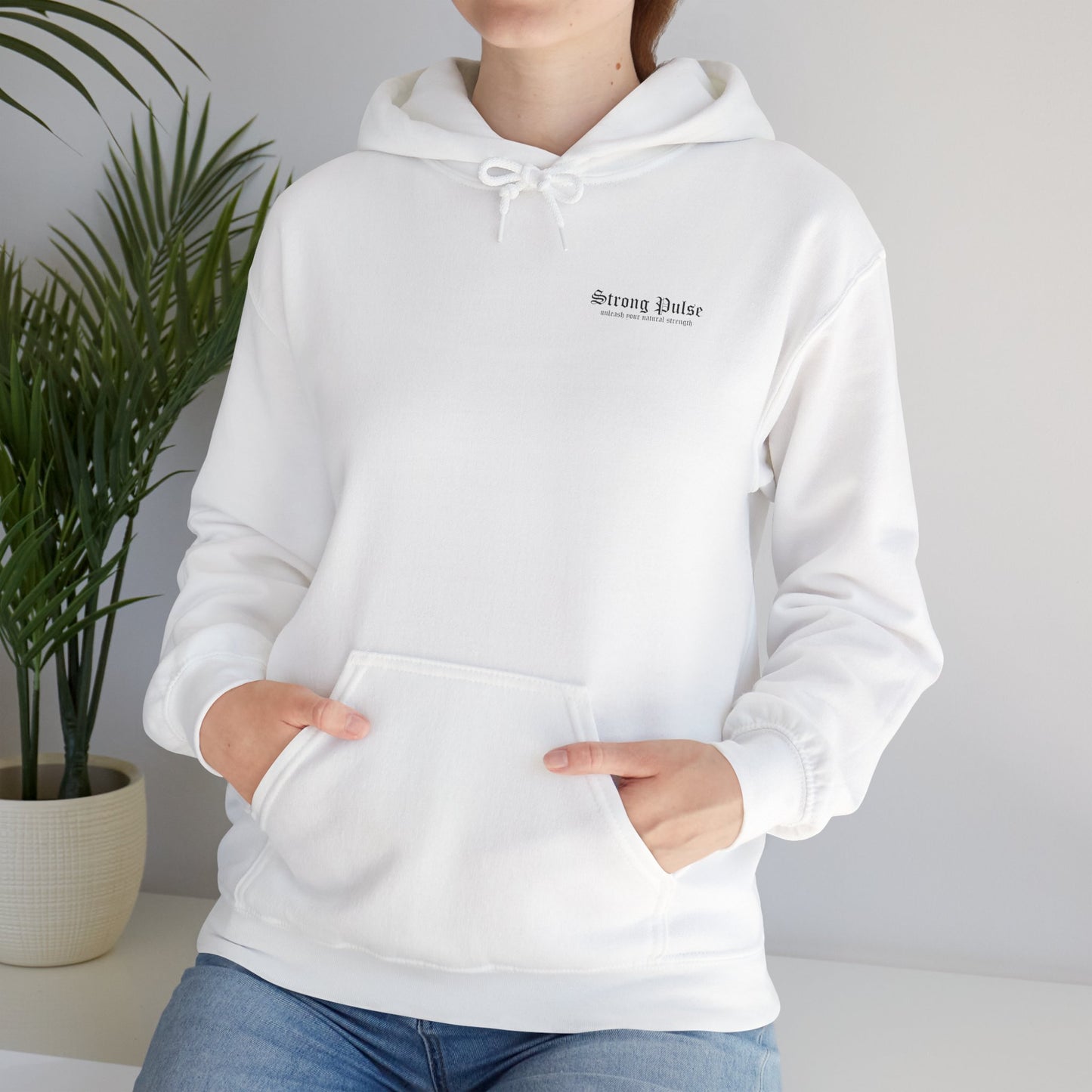 Premium Strong Pulse™ unisex heavy blend hoodie 'Never Give Up'